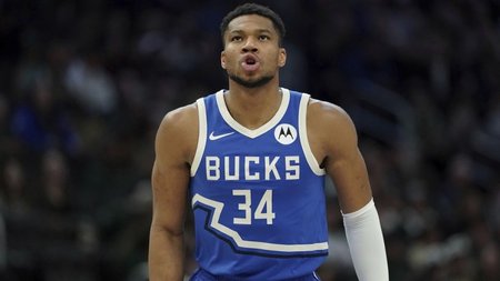 giannis_antetokounmpo