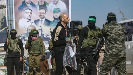 f715bf83-AP25046325988219