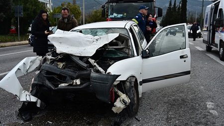 xrwma-atyxhma-katexaki