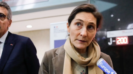 Ipourgos_Paideias_Gallia