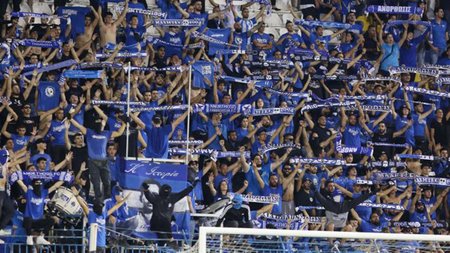 maxhtes-anorthosis-fans