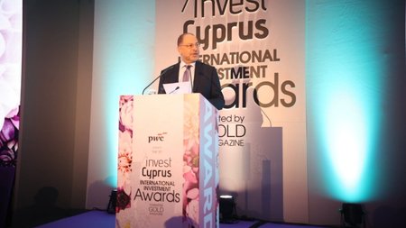 MixCollage-11-Jul-2025-11-10-AM-1820