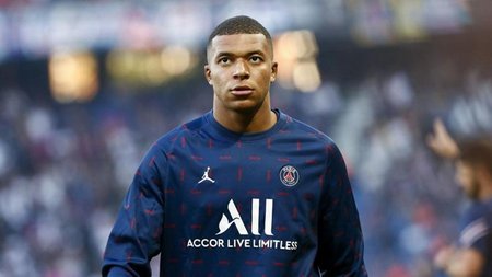 mbappe_211552_201456_004008