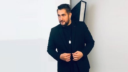 ΚΥΡΙΑΚΟΣ ΚΥΑΝΟΣ 1