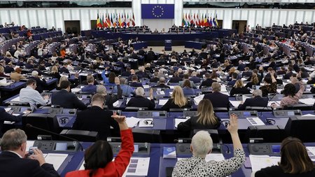 ΕΥΡΩΒΟΥΛΗ ΚΑΙΝΟΥΡΓΙΑ