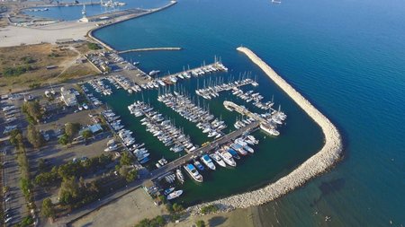marina-larnakas