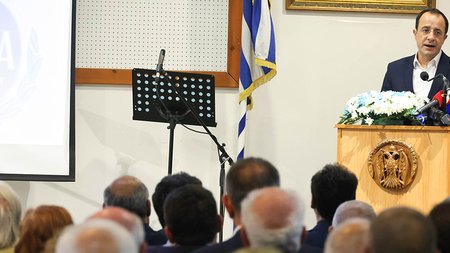 DOC.20230515.4968916.proedros-filologiko-mnimosino1