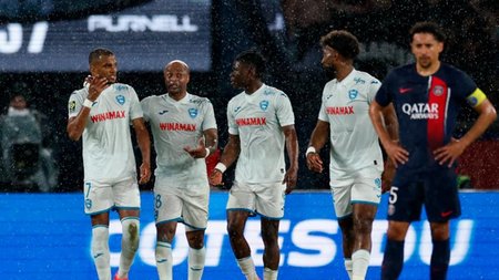 gmmrrehwwaaelz7_000515