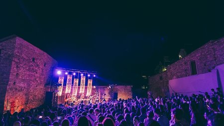 3.-Village-Stage-Fengaros-Festival-2024