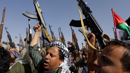 2024-05-31T131407Z_519348910_RC2P18APY9V2_RTRMADP_5_ISRAEL-PALESTINIANS-PROTESTS-YEMEN