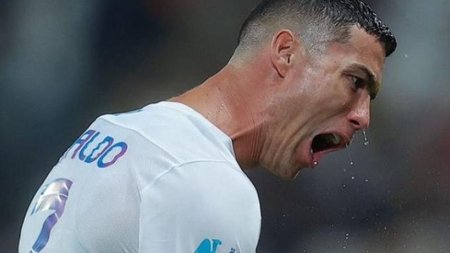 cr7_5654