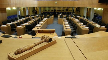 cache_1500x3000_analog_medium_1203395_614089_3052021_olomeleia-boylis-teleytaia-synedria