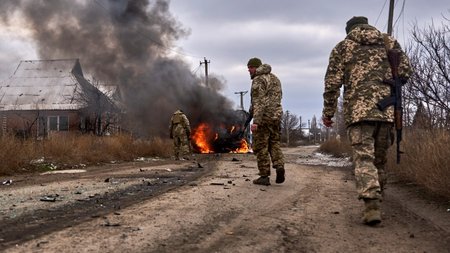 AP23327726548166-scaled-1