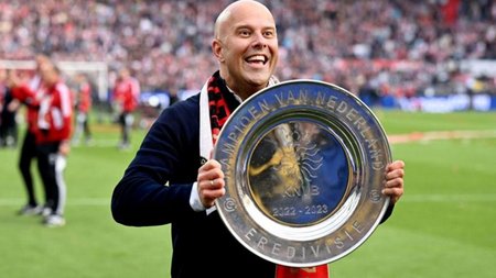 arne-slot-tottenham-f3651_183502