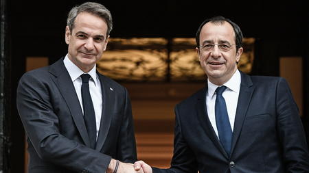 mitsotakis_xristodoylidis_arthro