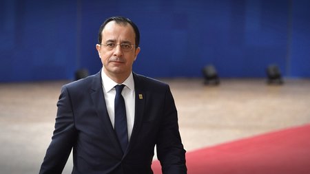 AP23082373675435-scaled (1)