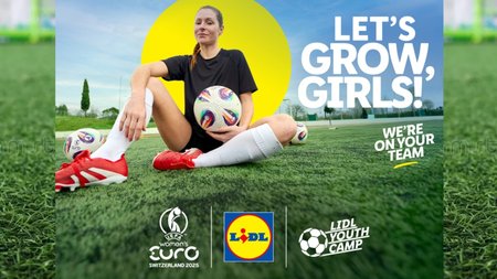 MixCollage-21-May-2025-04-16-PM-418