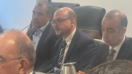 3c7cc21f-e451-4082-8b09-61d62829c61d