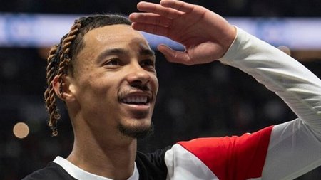 skysports-hugo-ekitike-eintracht-frankfurt_6940399