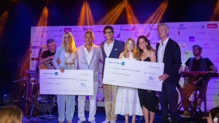 MixCollage-17-Apr-2024-01-31-PM-5309